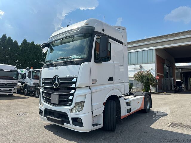 Standard-Sattelzugmaschine Mercedes-Benz Actros MP4 Pompa e Presa di Forza