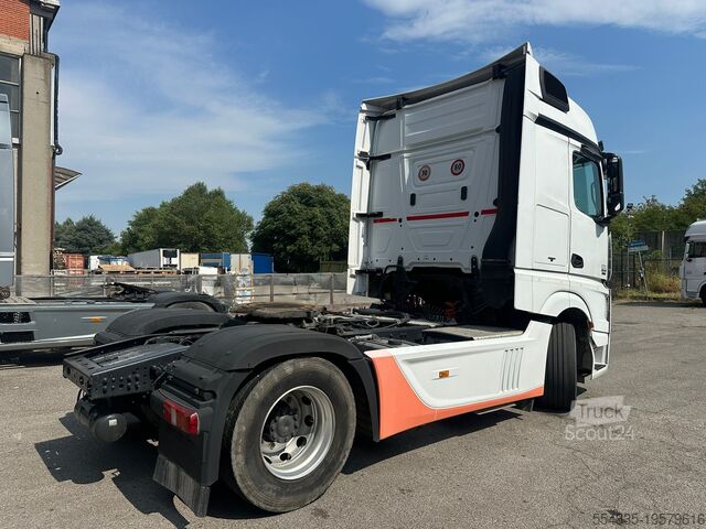 Standard-Sattelzugmaschine Mercedes-Benz Actros MP4 Pompa e Presa di Forza