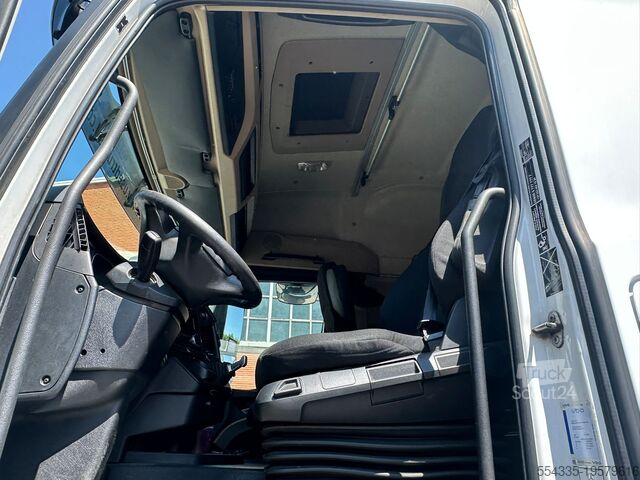 Standard-Sattelzugmaschine Mercedes-Benz Actros MP4 Pompa e Presa di Forza