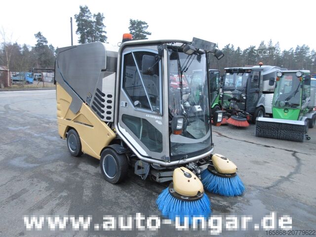 Road sweeper Tennant Applied 636 HS Green Machine 4x4 Kehrer