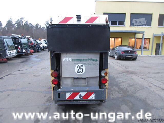 Road sweeper Tennant Applied 636 HS Green Machine 4x4 Kehrer