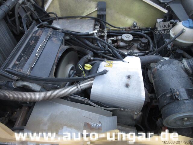 Road sweeper Tennant Applied 636 HS Green Machine 4x4 Kehrer