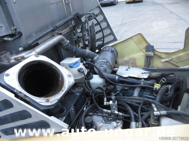 Road sweeper Tennant Applied 636 HS Green Machine 4x4 Kehrer