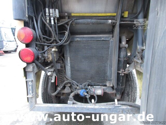 Road sweeper Tennant Applied 636 HS Green Machine 4x4 Kehrer