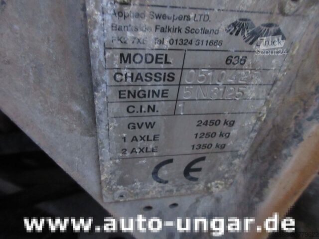 Road sweeper Tennant Applied 636 HS Green Machine 4x4 Kehrer