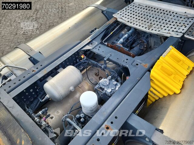 MTS standard Iveco Stralis 460 4X2 Retarder 2x LNG Tanks Euro 6