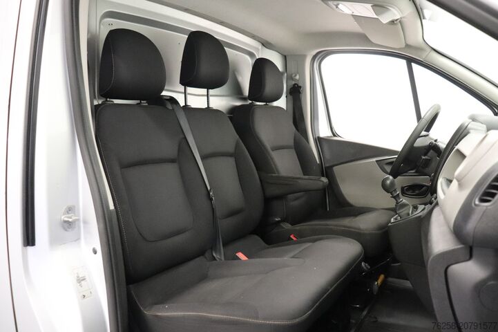 Panelinis furgonas Renault Trafic 1.6 dCi 120PK EURO 6 - Airco - Cruise - ...