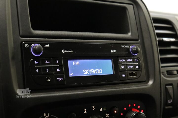 Panelinis furgonas Renault Trafic 1.6 dCi 120PK EURO 6 - Airco - Cruise - ...