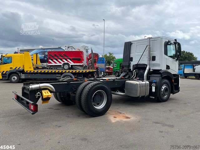 Chassis with cab Iveco Stralis AD200X36 Huisvuilwagen Chassis NEW & UN...