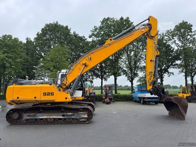Liebherr R926 Semi Long Liebherr R926 Semi Long