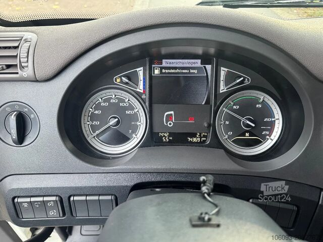 Standard-SZM DAF CF 450 Spacecab