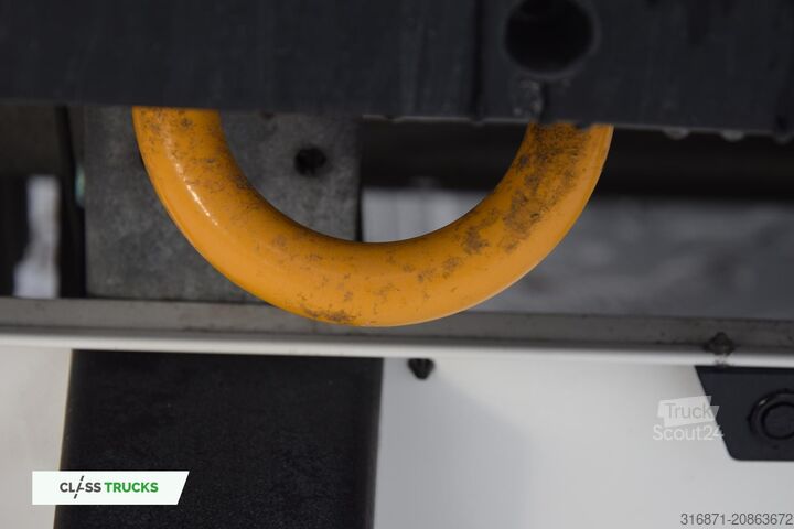 хладилен полуремарке SCHMITZ CARGOBULL SKO FP 45 ThermoKing SLXi 300