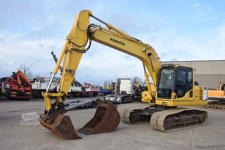 Excavadora sobre orugas Komatsu PC160 LC8