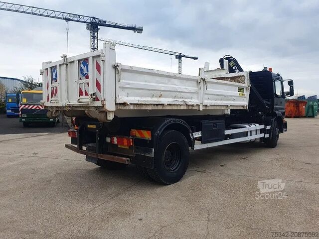 Crane truck Mercedes-Benz Atego 1928