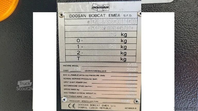 Hladilni kompresor Doosan 77.55 - stock id116