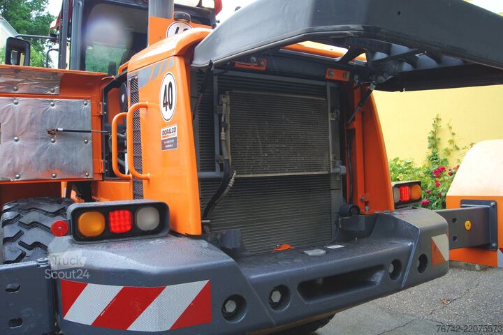 Nakladač DOOSAN DL250-3 /Reifen neu/Partikelfilter Stufe IIIB