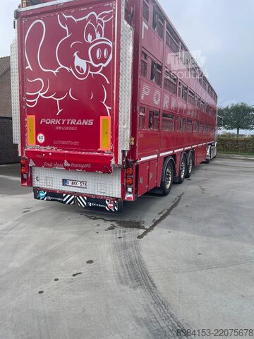 Semi-remorque pour bétail Bekkers 3 deks schommelvloeren