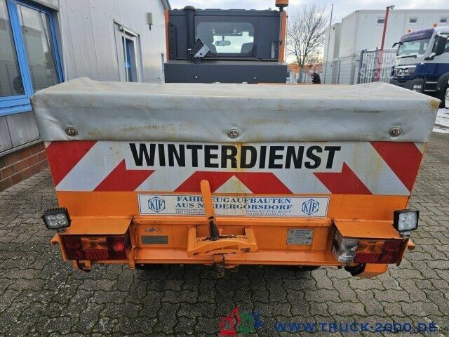 Sonderausbau-Transporter Multicar Tremo X56 Winterdienst Streuer + Schild - 10 TKM