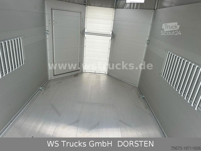 Remorcă pentru transport cai WST Edition 3000 2.000 kg Viehanhänger
