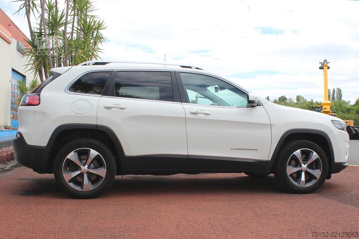 SUV Sport FWD Jeep Cherokee Sport FWD