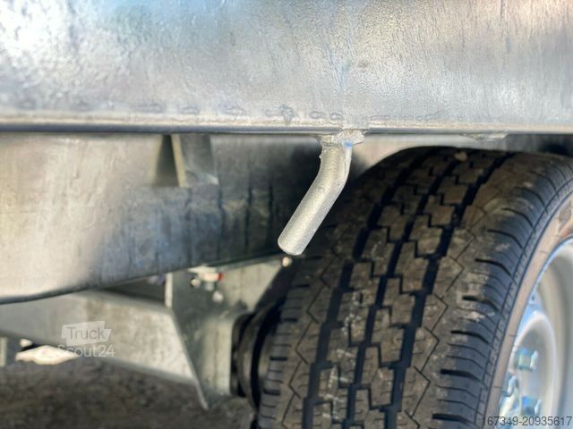 Remolque volquete trilateral SARIS Heckkipper K1 276 150 2700 kg elektrisch kippbar