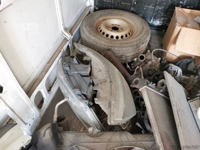 Dodávka s vysokou střechou IVECO Daily 35S15 SUPERMAXI XL/ UNFALL!/UNANGETRIEBE!