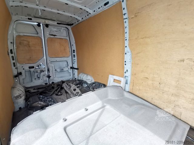 Dubă cu acoperiș înalt RENAULT Master 125DCI L3H2/ OHNE MOTOR, GÜLTIGE BRIEF!