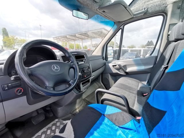 Autobus MERCEDES-BENZ 515/AT  BESICHTIGUNGSBUS/ 23 SITZE/ 80420KM!