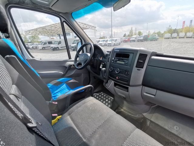 Autobus MERCEDES-BENZ 515/AT  BESICHTIGUNGSBUS/ 23 SITZE/ 80420KM!