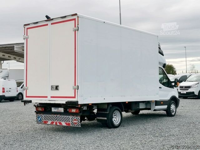 Furgone chiuso FORD Transit 2.2TDCI/92KW KOFFER 8 PAL/ LUFT/ZWILLING