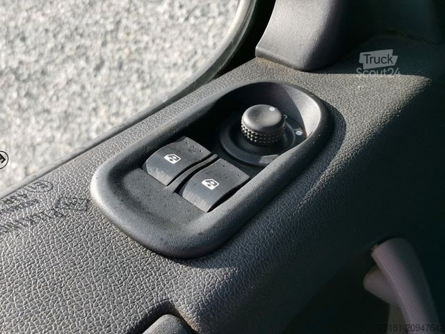 Dubă cu caroserie tip cutie RENAULT Master 125DCI KOFFER 8 PAL/ LBW/ KLIMA