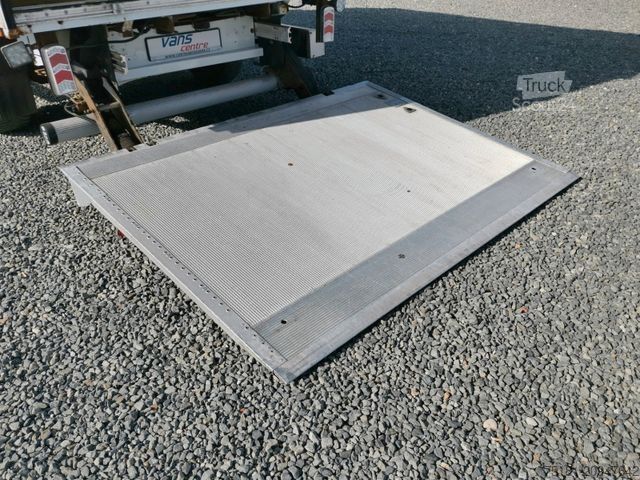 Dubă cu caroserie tip cutie RENAULT Master 125DCI KOFFER 8 PAL/ LBW/ KLIMA