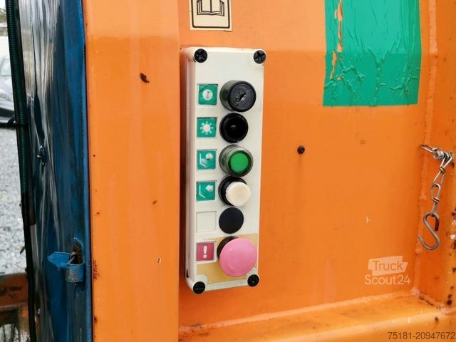 Popelářský vůz VOLKSWAGEN T5 Transporter 2.0TDI KOMUNNAL/MÜLLWAGEN