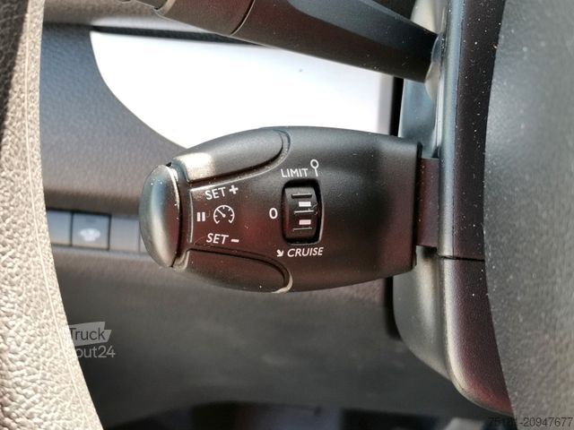Mikroautobuss PEUGEOT Expert Traveller 2.0HDI/110KW L3/ 9 SITZE/ KLIMA