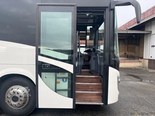 حافلة سياحية Iveco evadys