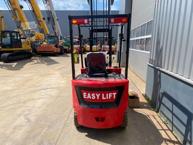 Chariot élévateur Easy Lift CPD15