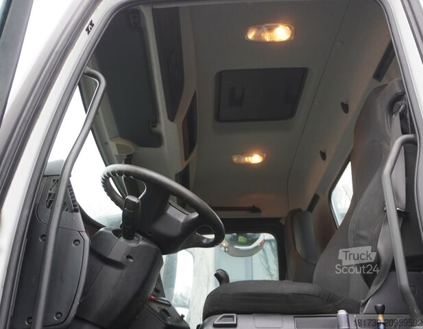 διπλόπλευρο ανατρεπόμενο φορτηγό Mercedes-Benz Arocs 2636 6x4 / 2-way tipper / Fassi