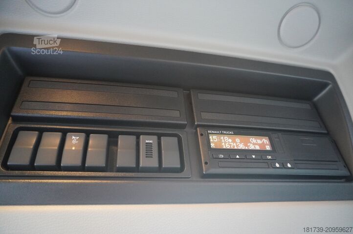 Platforma ar celtni Renault C320 P4x2 E6 / Fassi 5.6 t / Range 8 m /