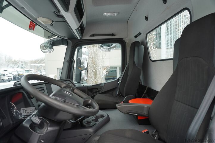 Platforma ar celtni Mercedes-Benz Arocs 2633 flatbed truck / Crane FASSI