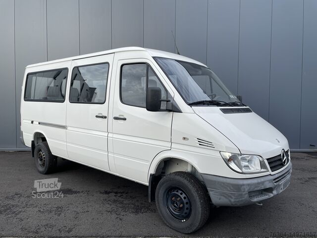 Minibus Mercedes-Benz Sprinter 313 CDI 4x4 KLEINBUS 11-Sitzer