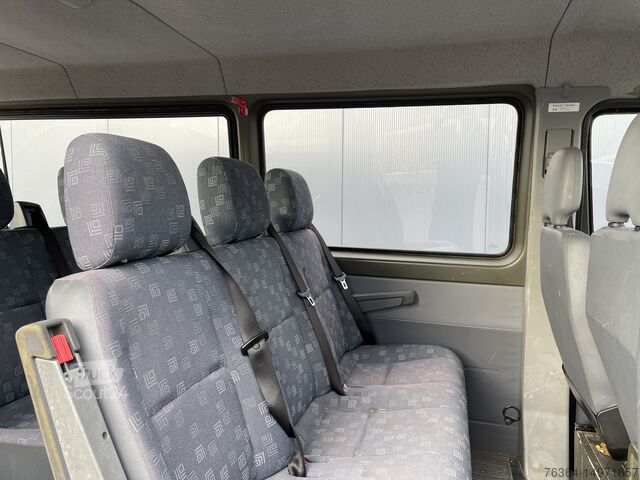 Minibus Mercedes-Benz Sprinter 313 CDI 4x4 KLEINBUS 11-Sitzer