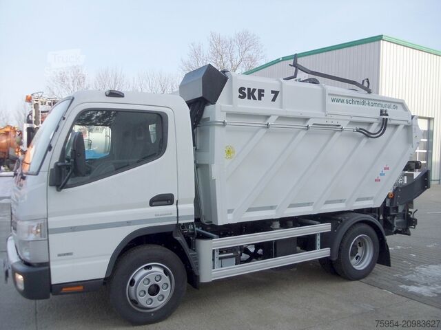Camion à ordures Fuso Canter 7C15 AMT 4x2 / Nanos 7