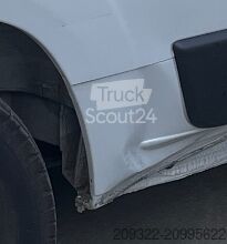 Caravan/camper Fiat Weinsberg Carabus 600 K | 4 posti letto | Completamente attrezzato