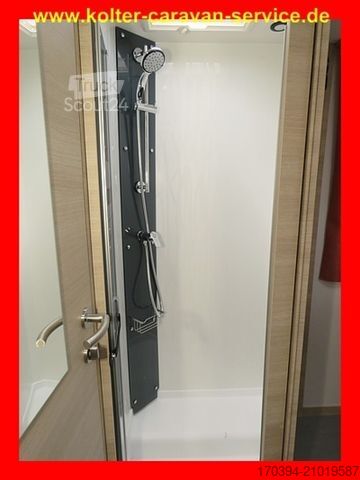 Semi-integrated camper RAPIDO Serie 6F 696F