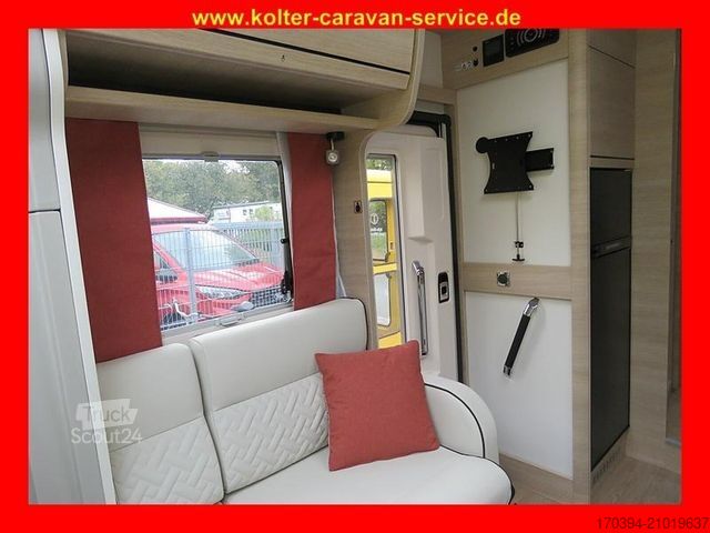 Half-integraal camper RAPIDO Serie 6F 666F 65 Jahre