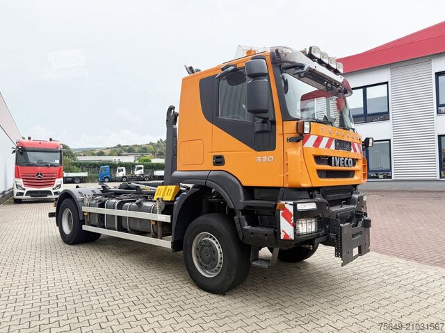 Camion benne à bras amovible Iveco-Magirus Trakker AT190T33W/P 4x4 Trakker AT190T33W/P 4x4, Winterdienstausstattung