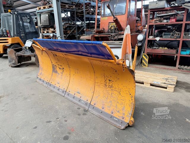 Speciale doeleinden vrachtwagen Schmidt MF 3.3 Schneepflug MF 3.3 Schneepflug