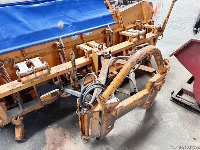 Speciale doeleinden vrachtwagen Schmidt MF 3.3 Schneepflug MF 3.3 Schneepflug