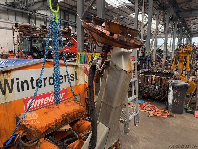 Spezial-LKW  4000 L TC Salzstreuer ca. 4m³ 4000 L TC Salzstreuer ca. 4m³