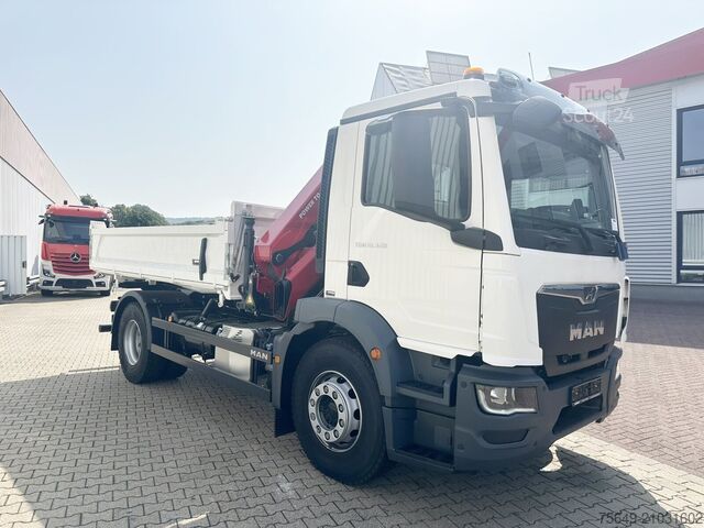 Grue à tour MAN TGM 18.320 4x2 TGM 18.320 4x2, Kran HMF 1320 K3, Funk